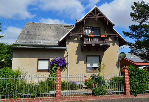 Immobilienangebot - Kleine, idyllische Villa im Landhausstil in Collm am Wermsdorfer Forst